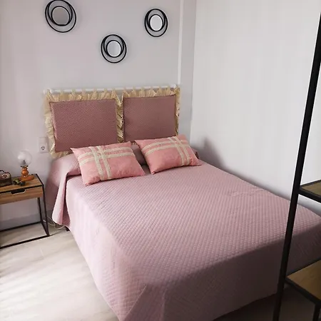 Apartamento Marti, 7-38 *